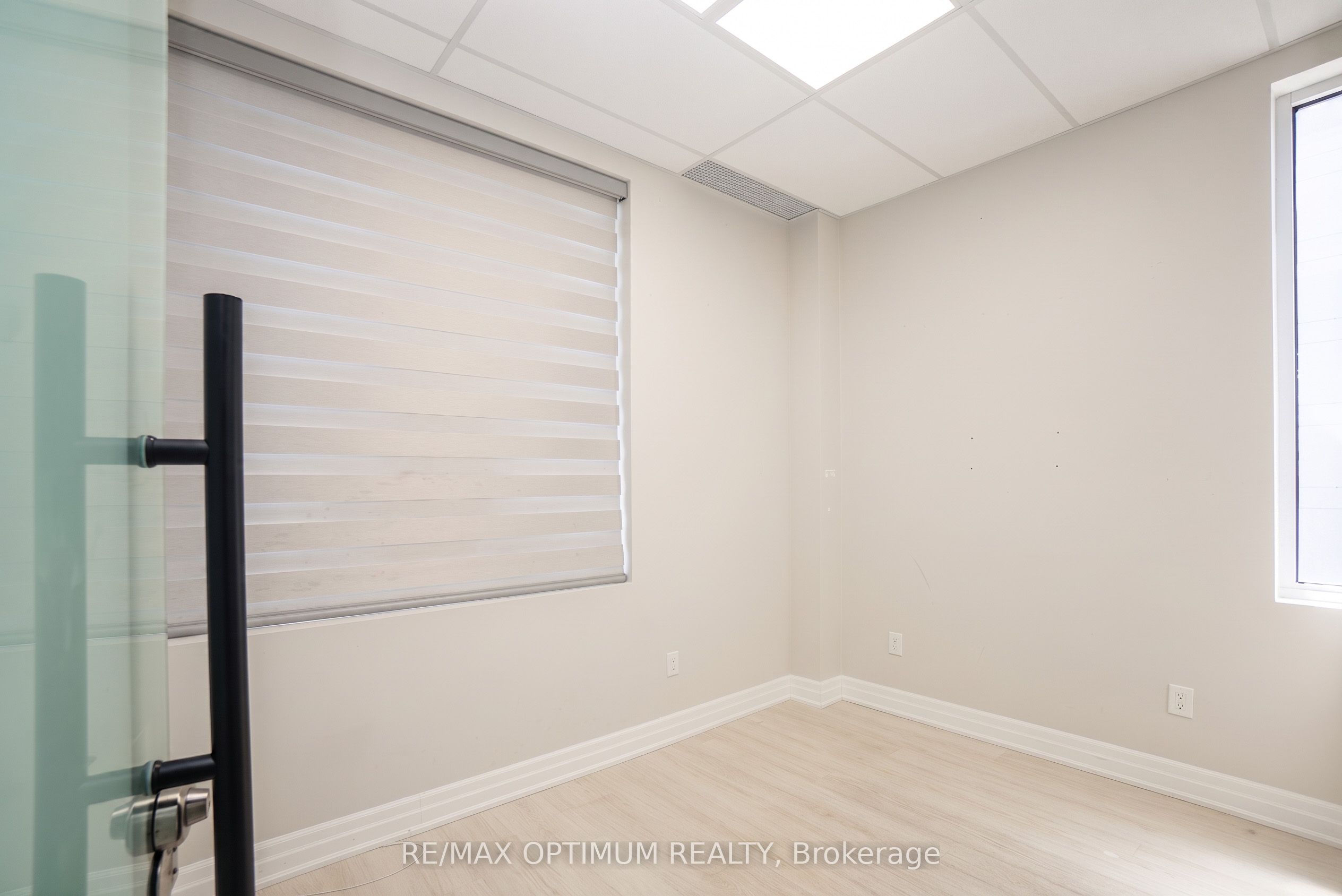 268 Derry Road W 201