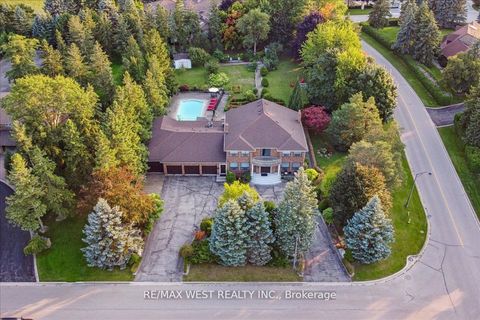 190 Sandys Drive Vaughan ON L4L 3E3
