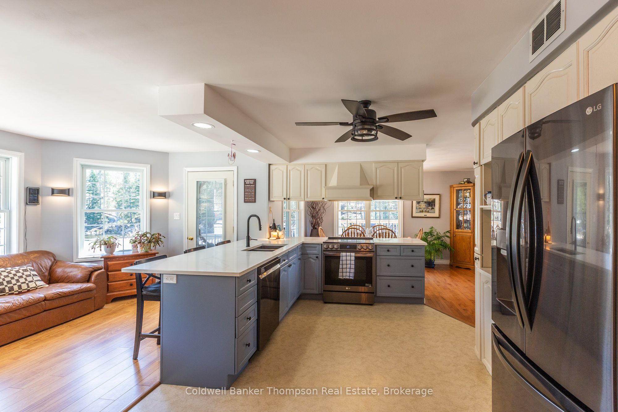 448 Long Lake Road
