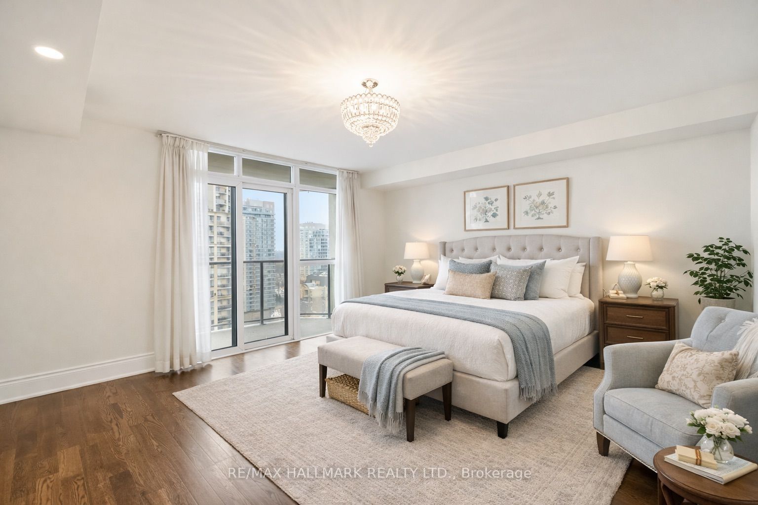 80 Harrison Garden Boulevard 1821