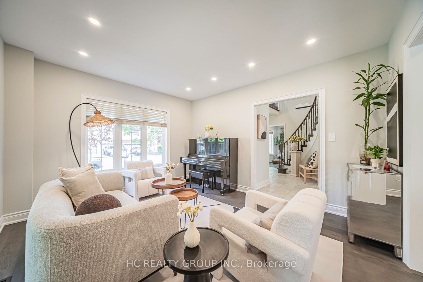483 Menczel Crescent