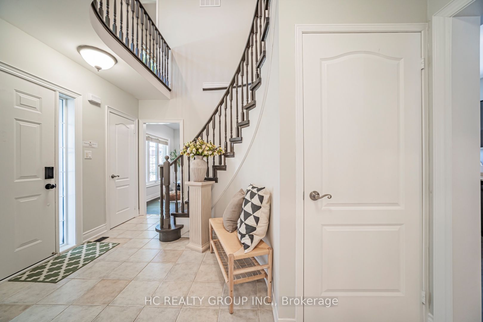 483 Menczel Crescent