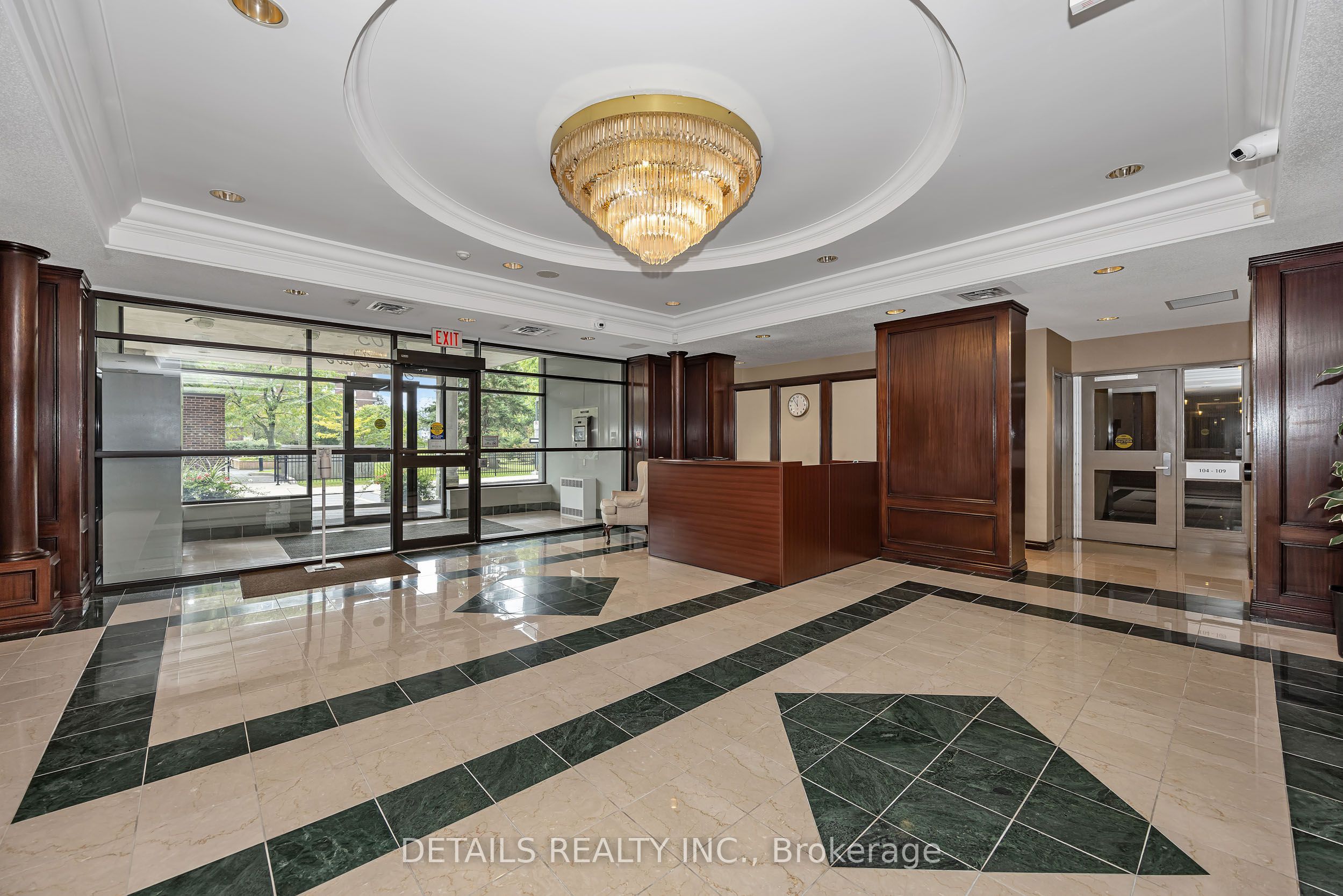 1705 Playfair Drive 908