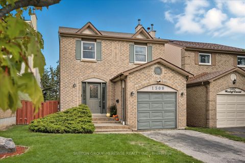 1509 Woodruff Crescent Pickering ON L1V 3S5