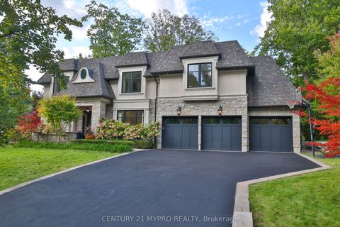 1389 Weaver Avenue Oakville ON L6J 2L6