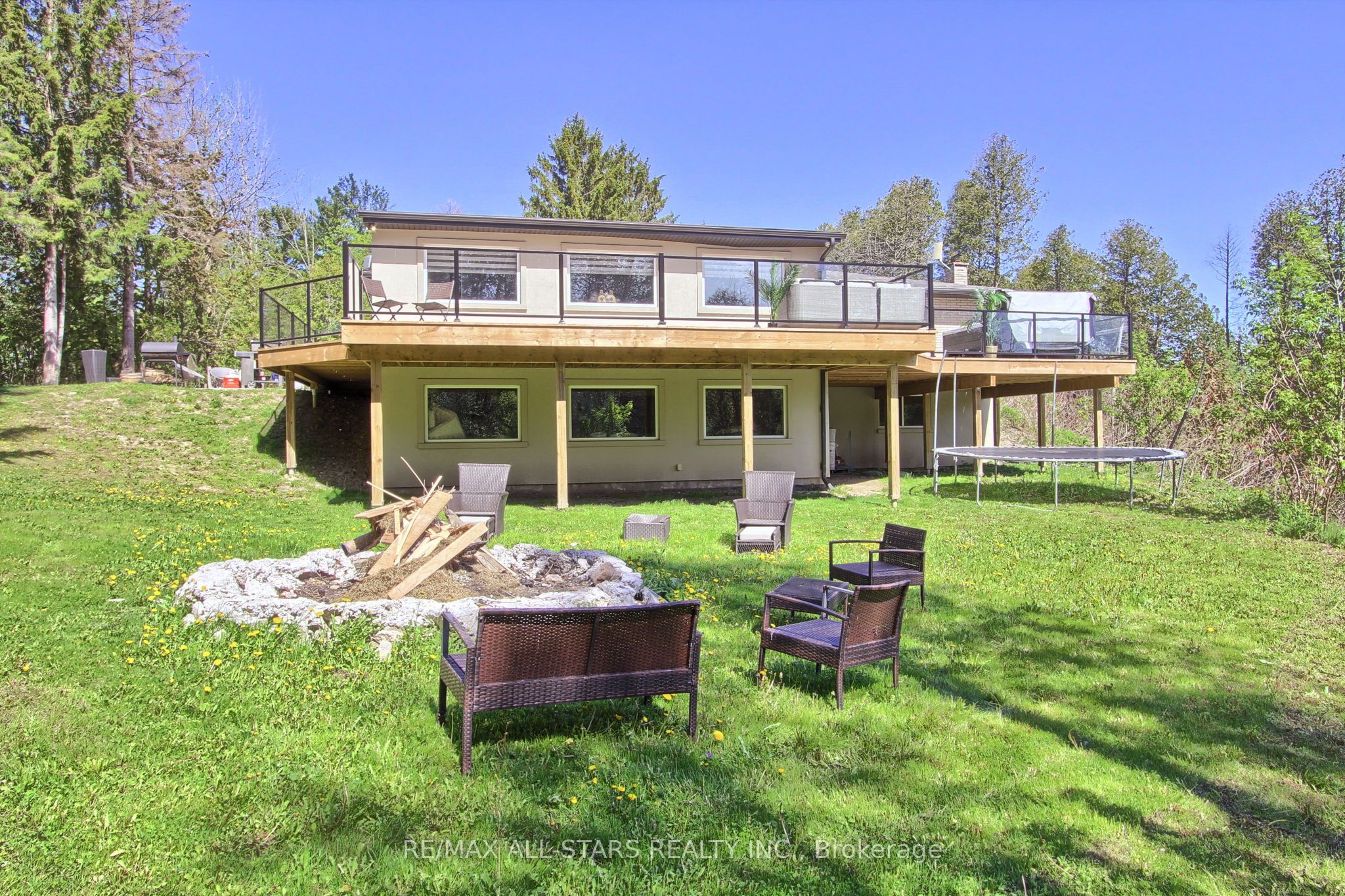 215 Uxbridge Pickering Townline