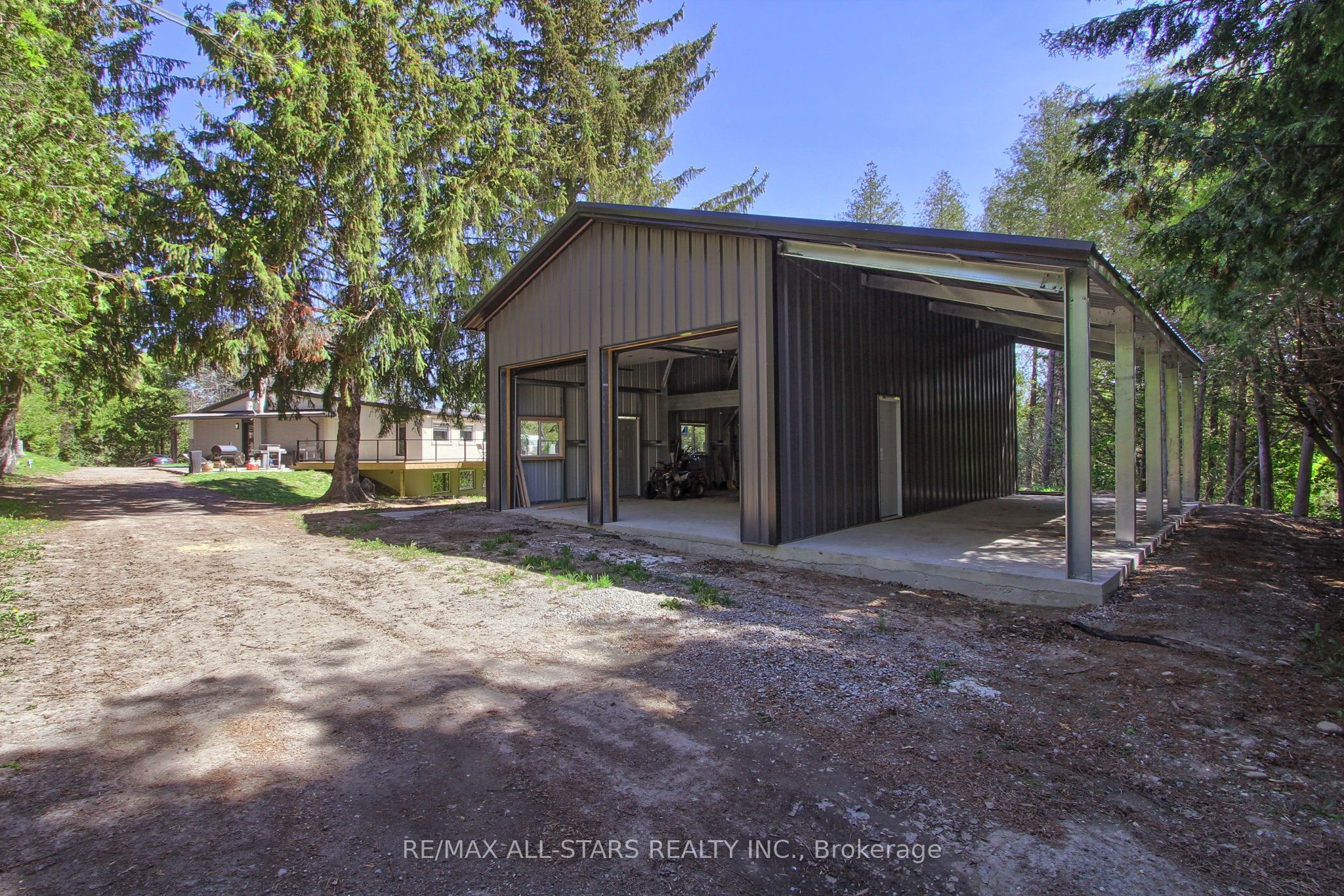 215 Uxbridge Pickering Townline