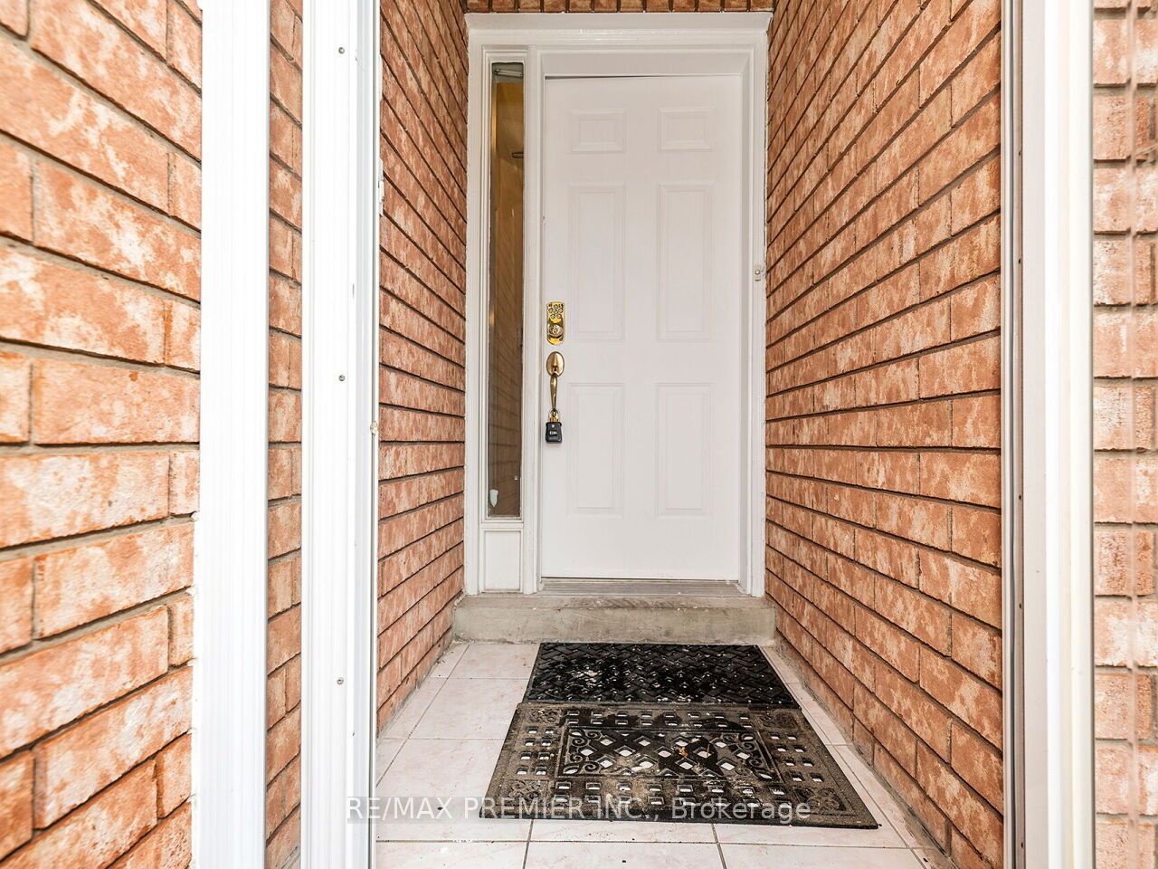 32 Stonebriar Drive