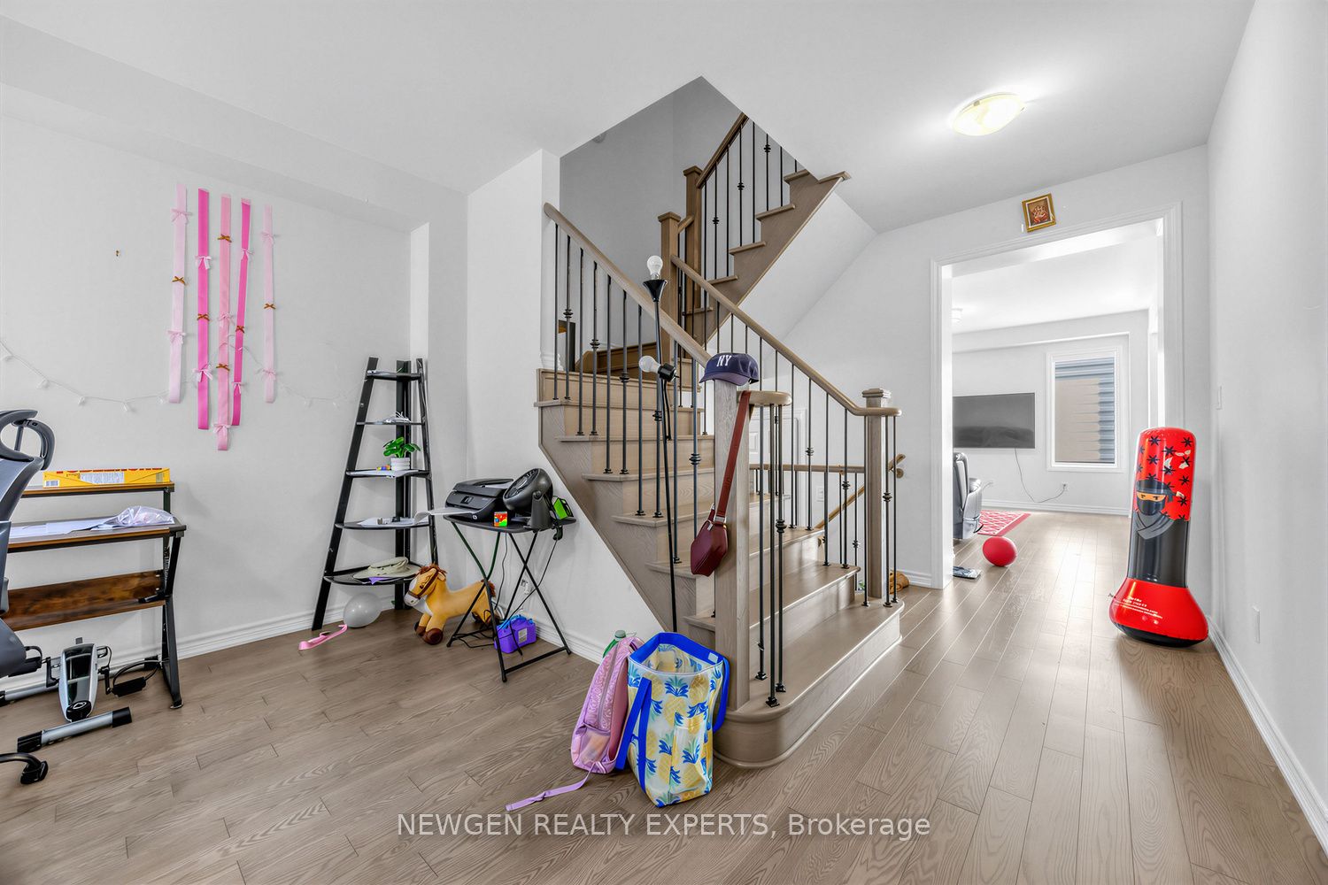 9 Hickling Lane