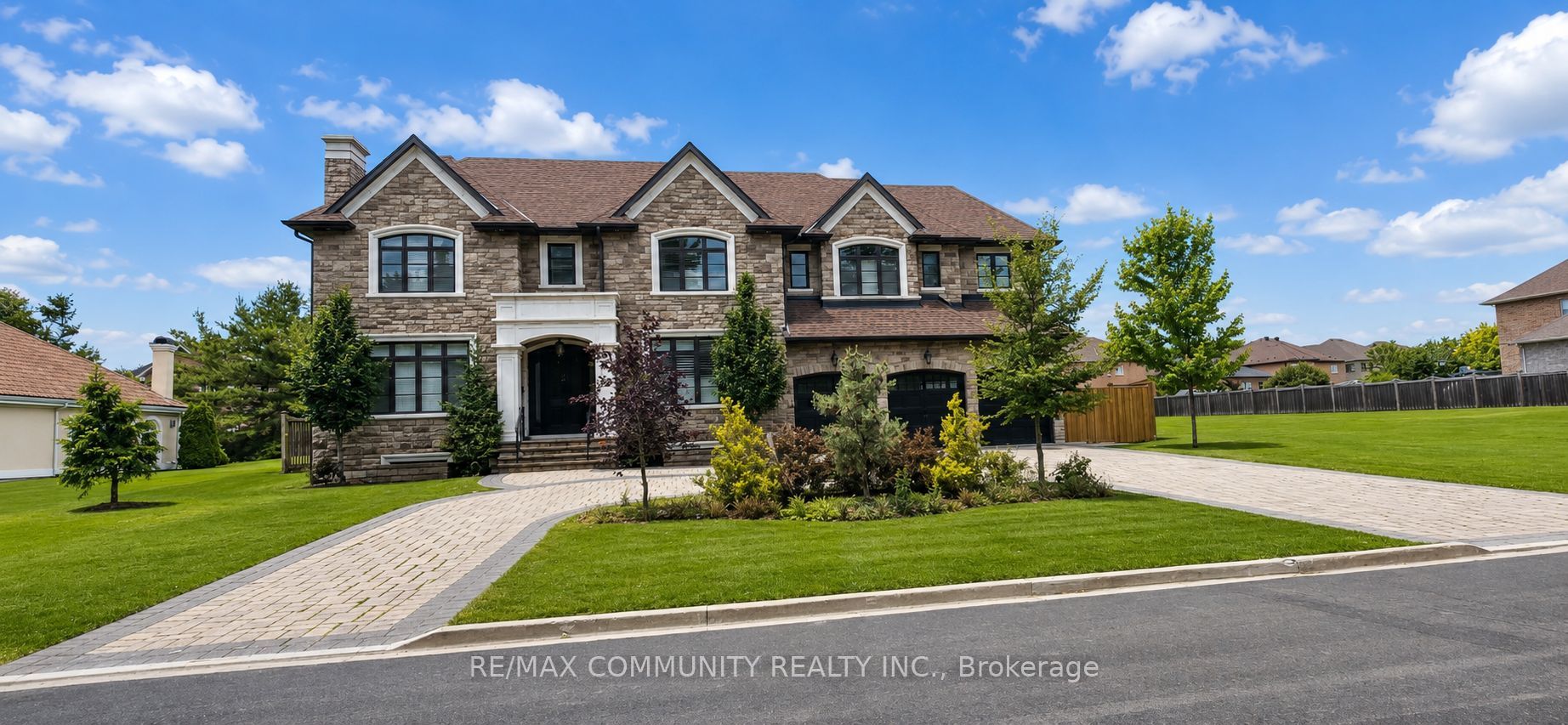 65 Chatelaine Drive