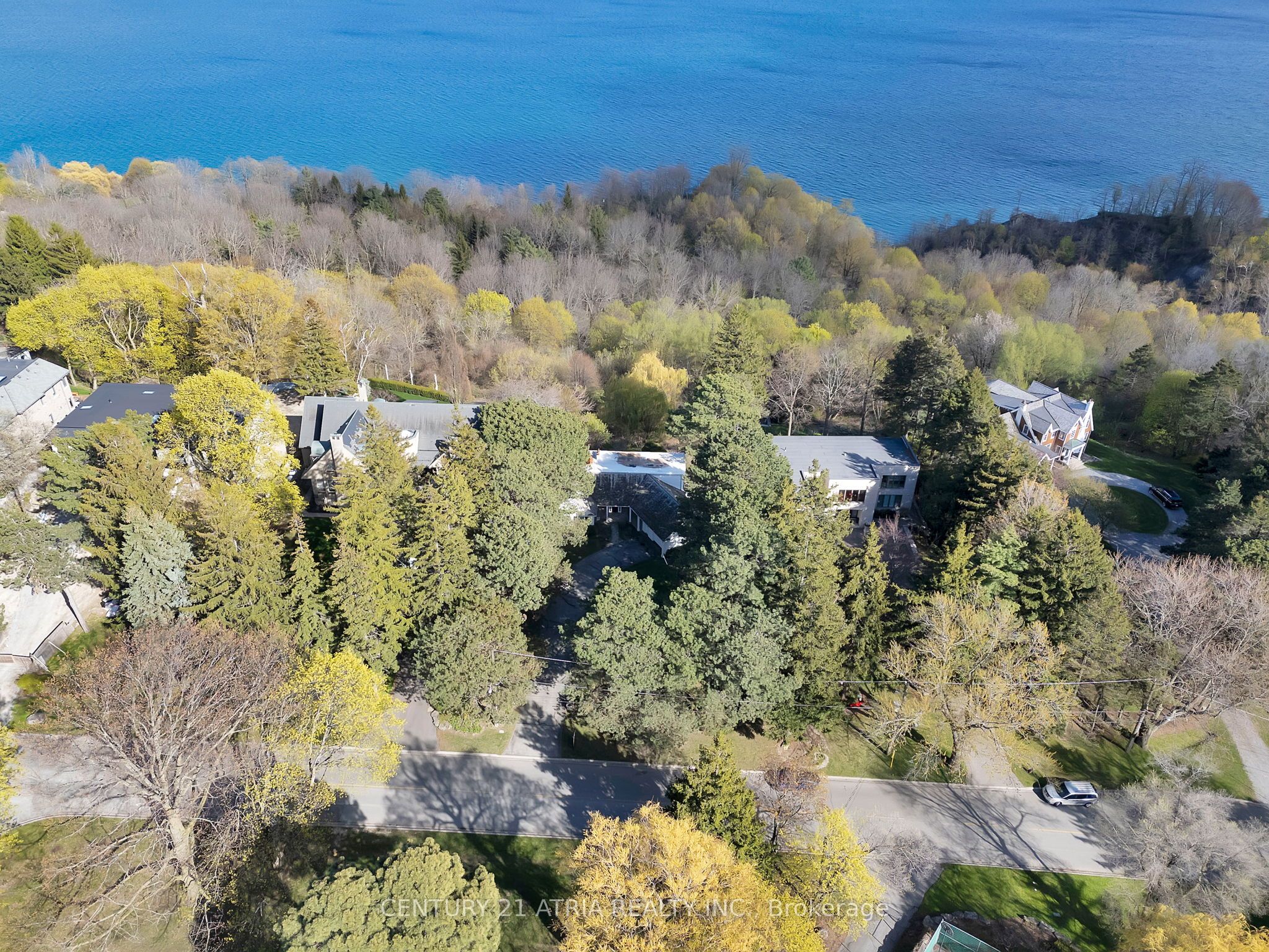 5 Hill Crescent