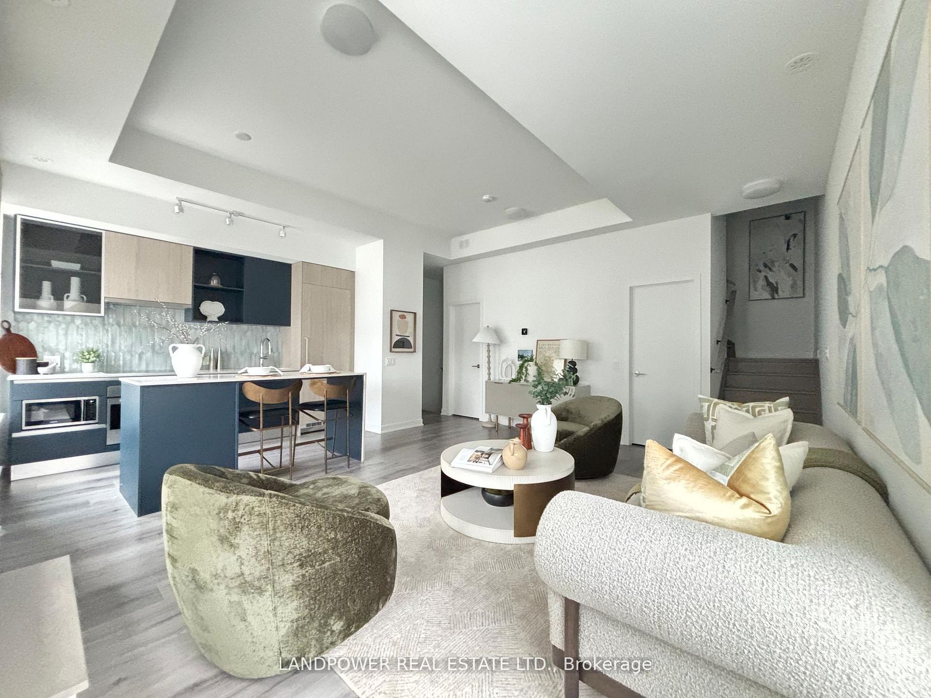 3010 Trailside Drive 157