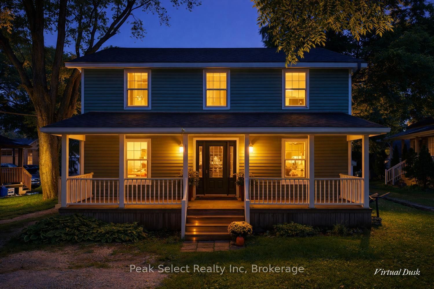 202 Queen Street W