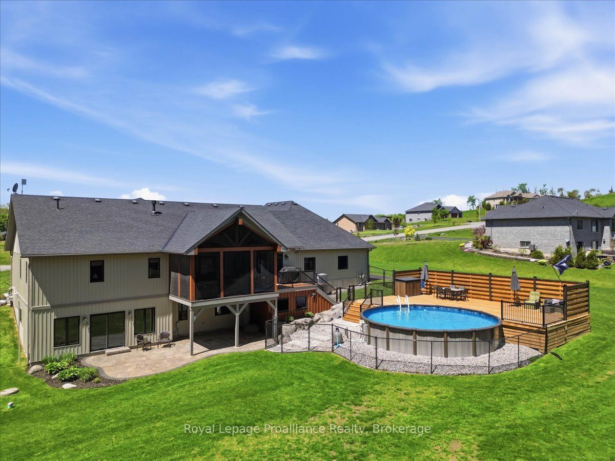 63 Hiddenvalley Drive
