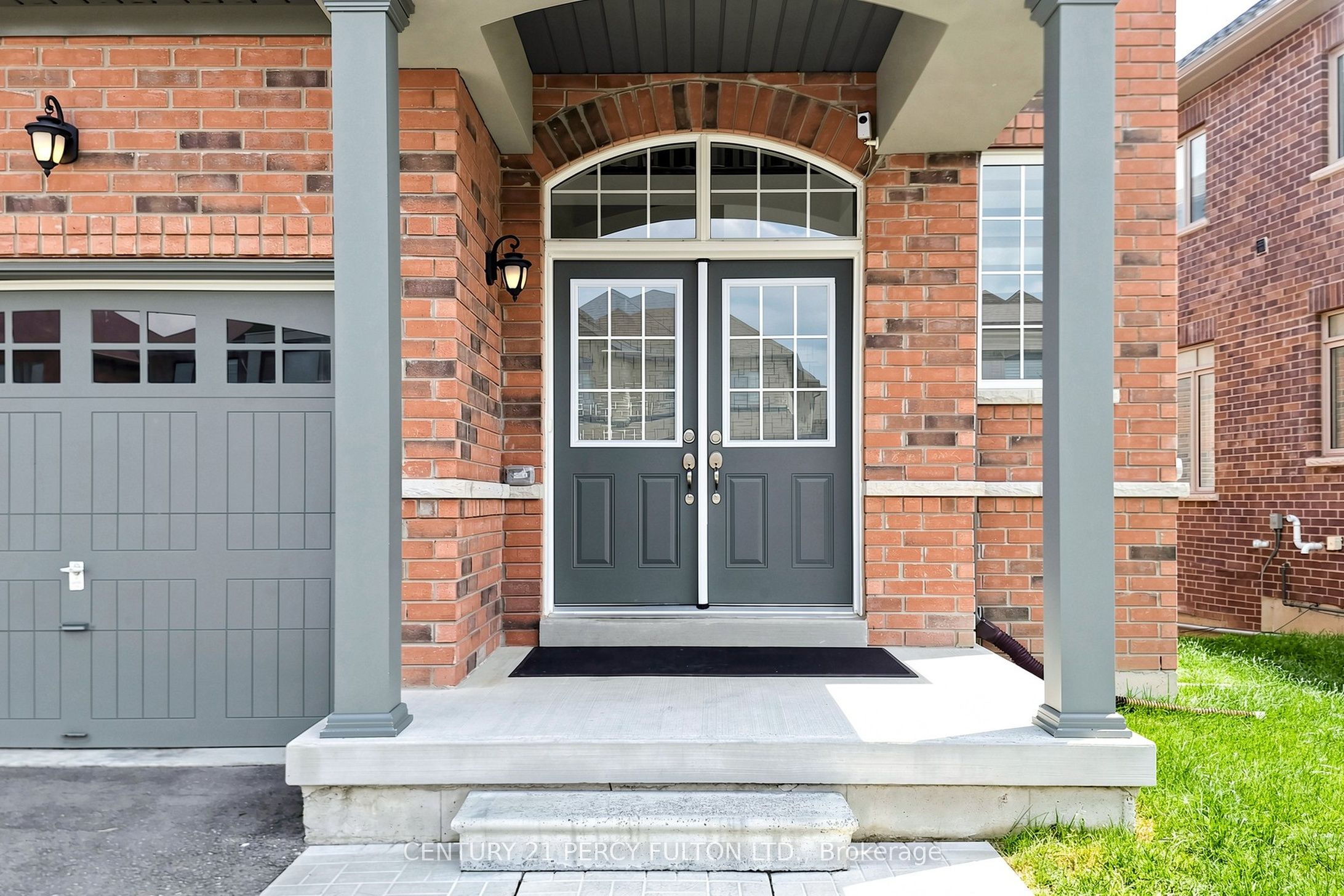 166 Ferragine Crescent