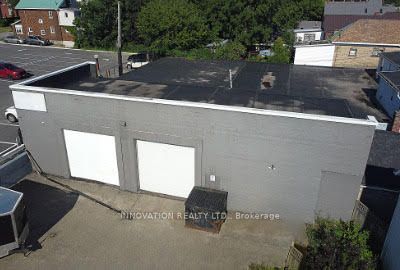 40 Main Street E