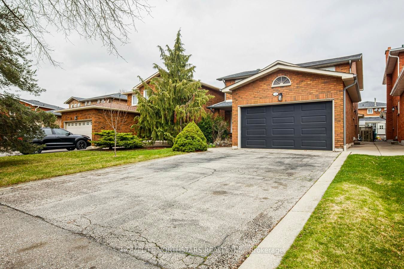 34 Nestor Crescent