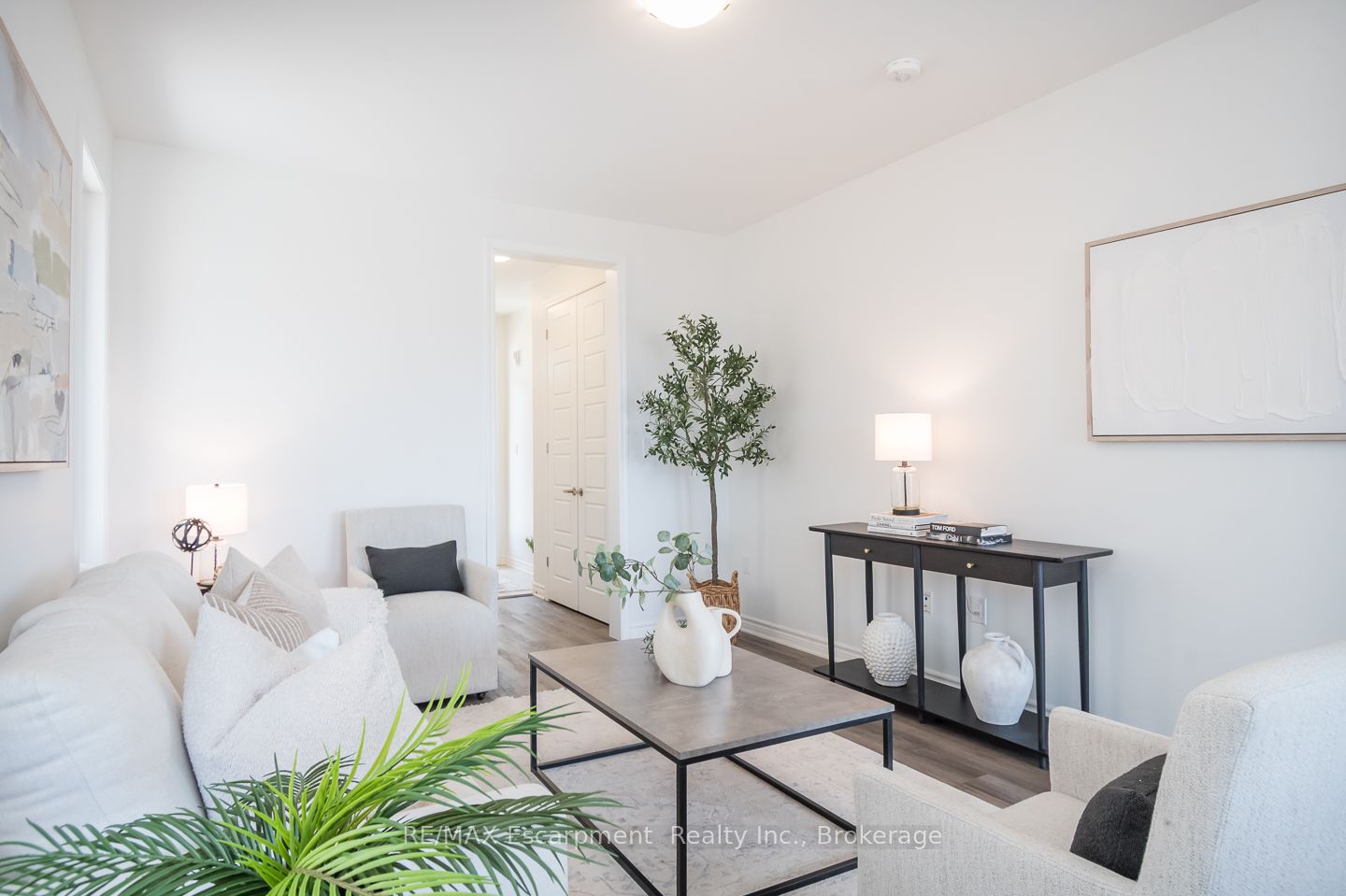 483 Gordon Krantz Avenue