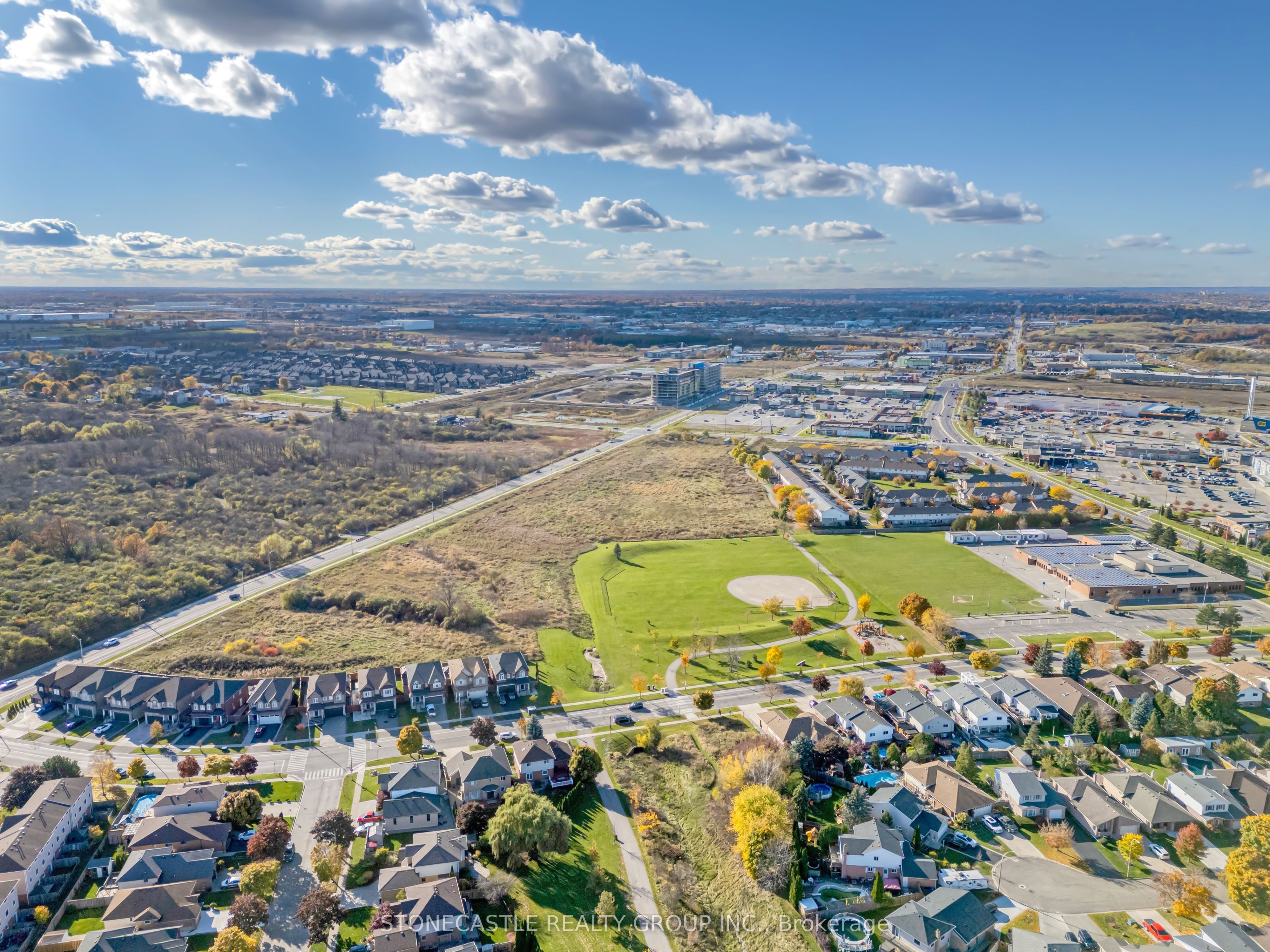 390 Highland Road W