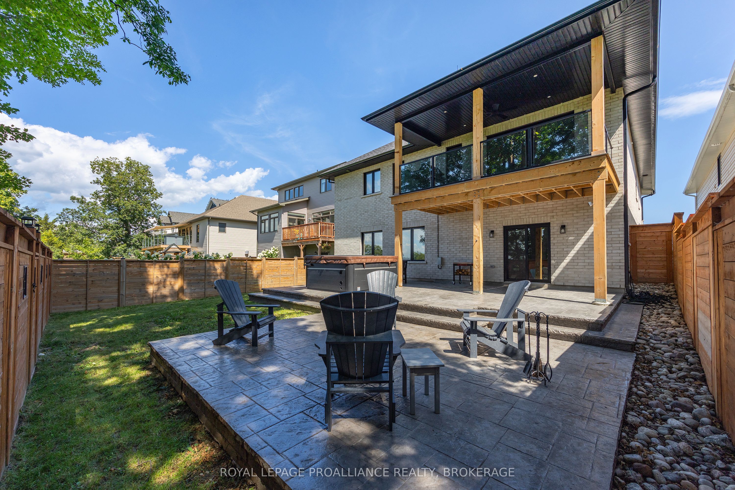 1259 Carfa Crescent