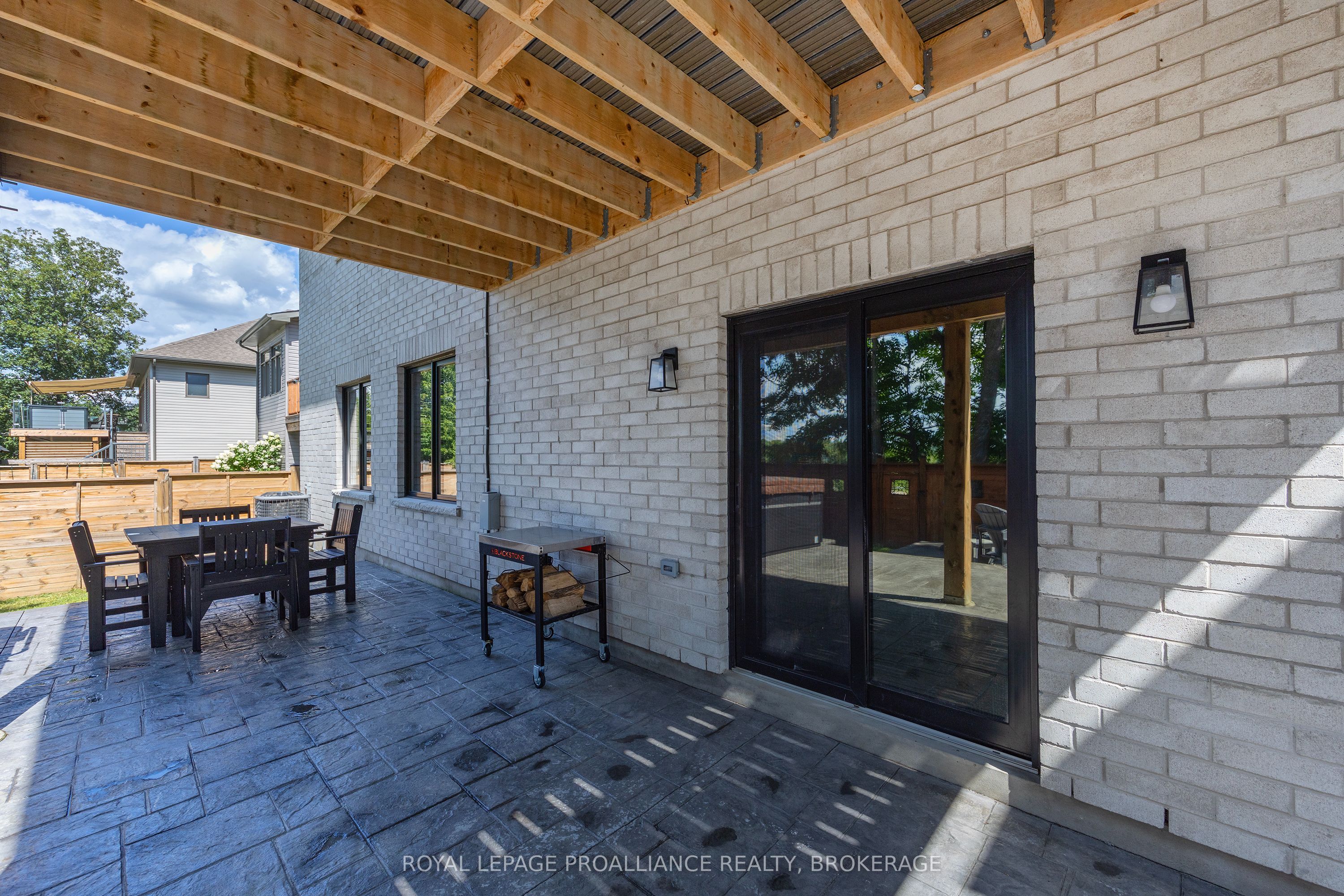 1259 Carfa Crescent