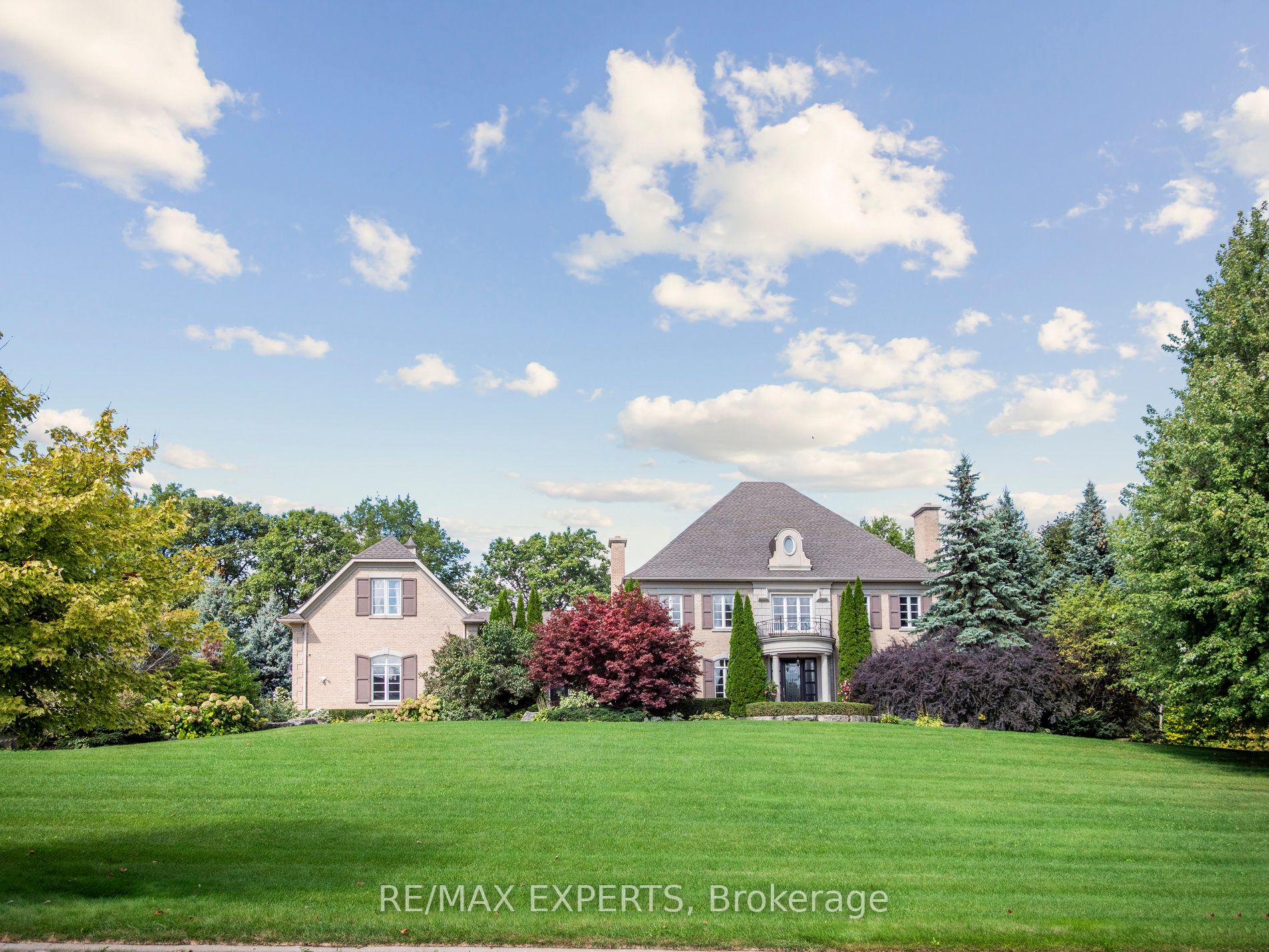 105 Eden Vale Drive SE