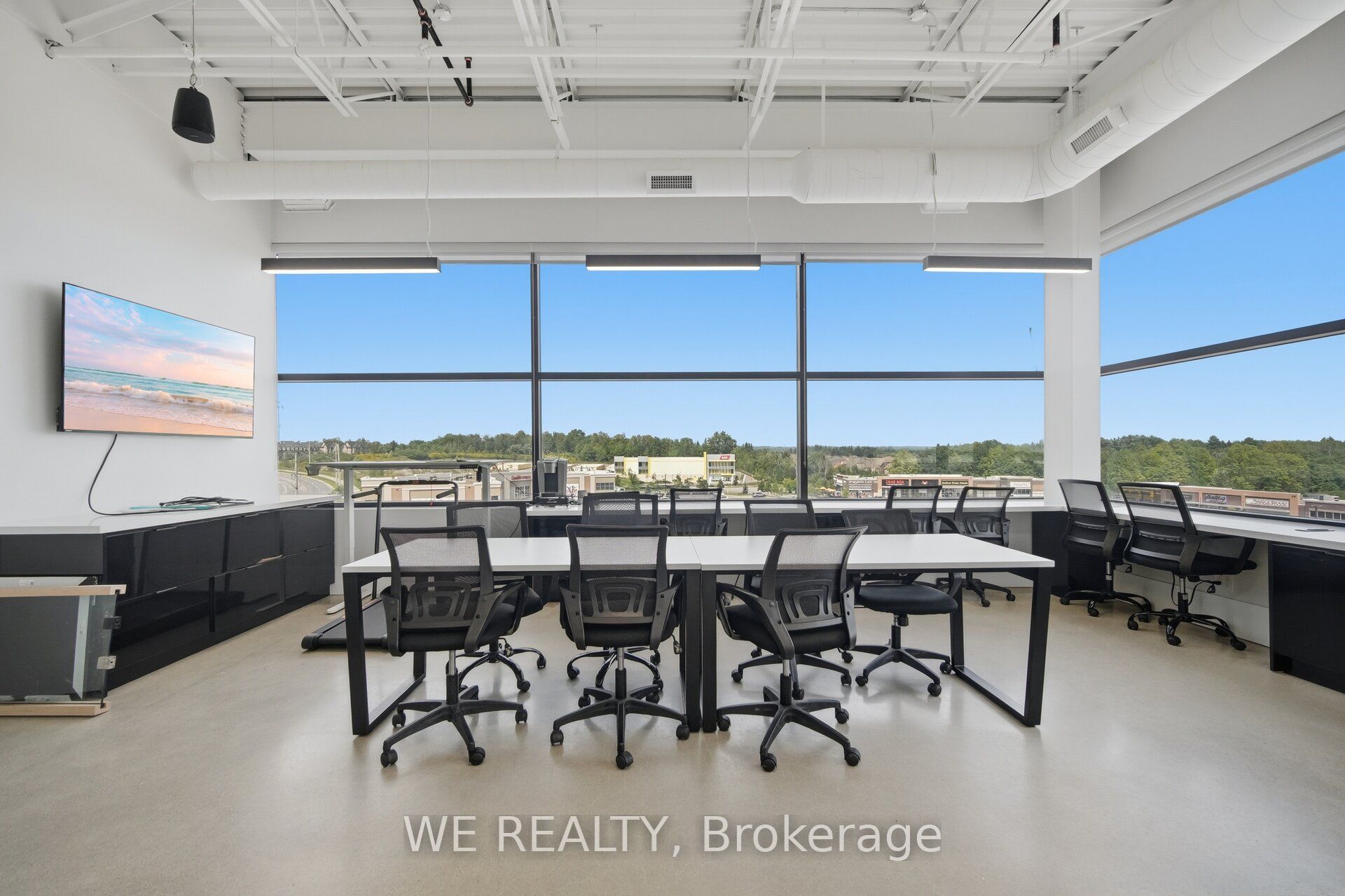 300 Rossland Road E 409