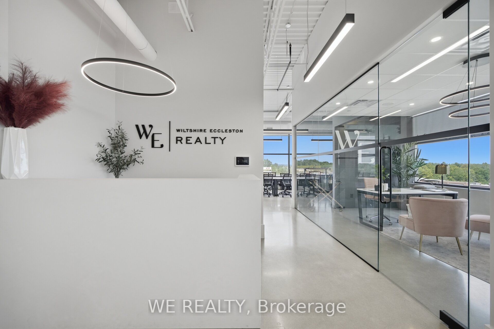 300 Rossland Road E 409