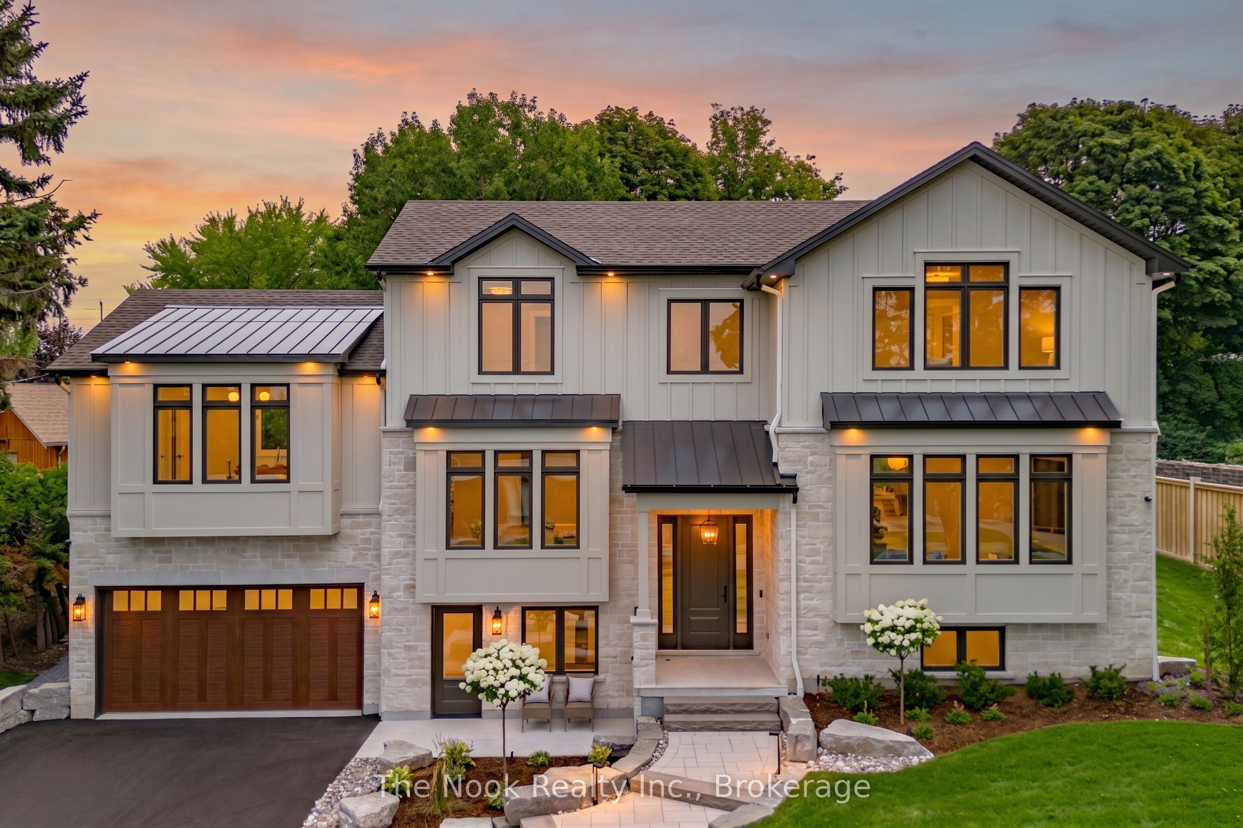 153 Elizabeth Crescent N