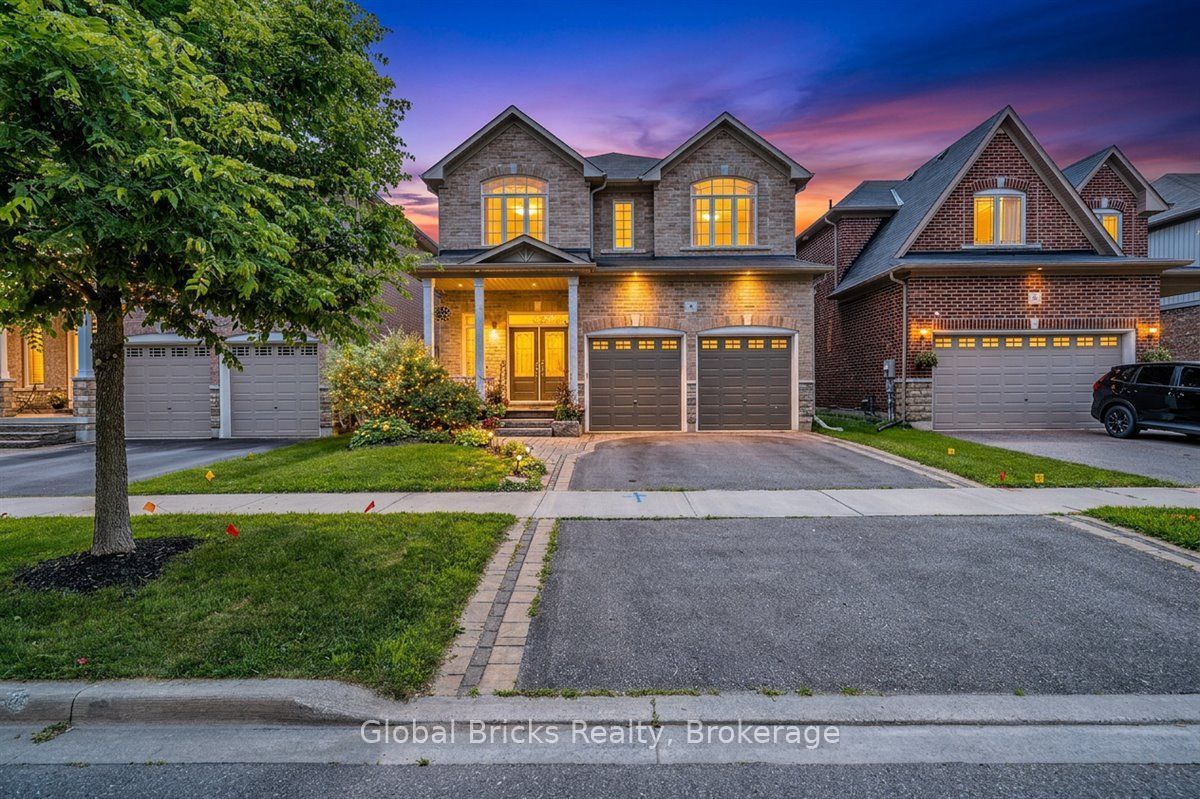 47 Holyrod Drive