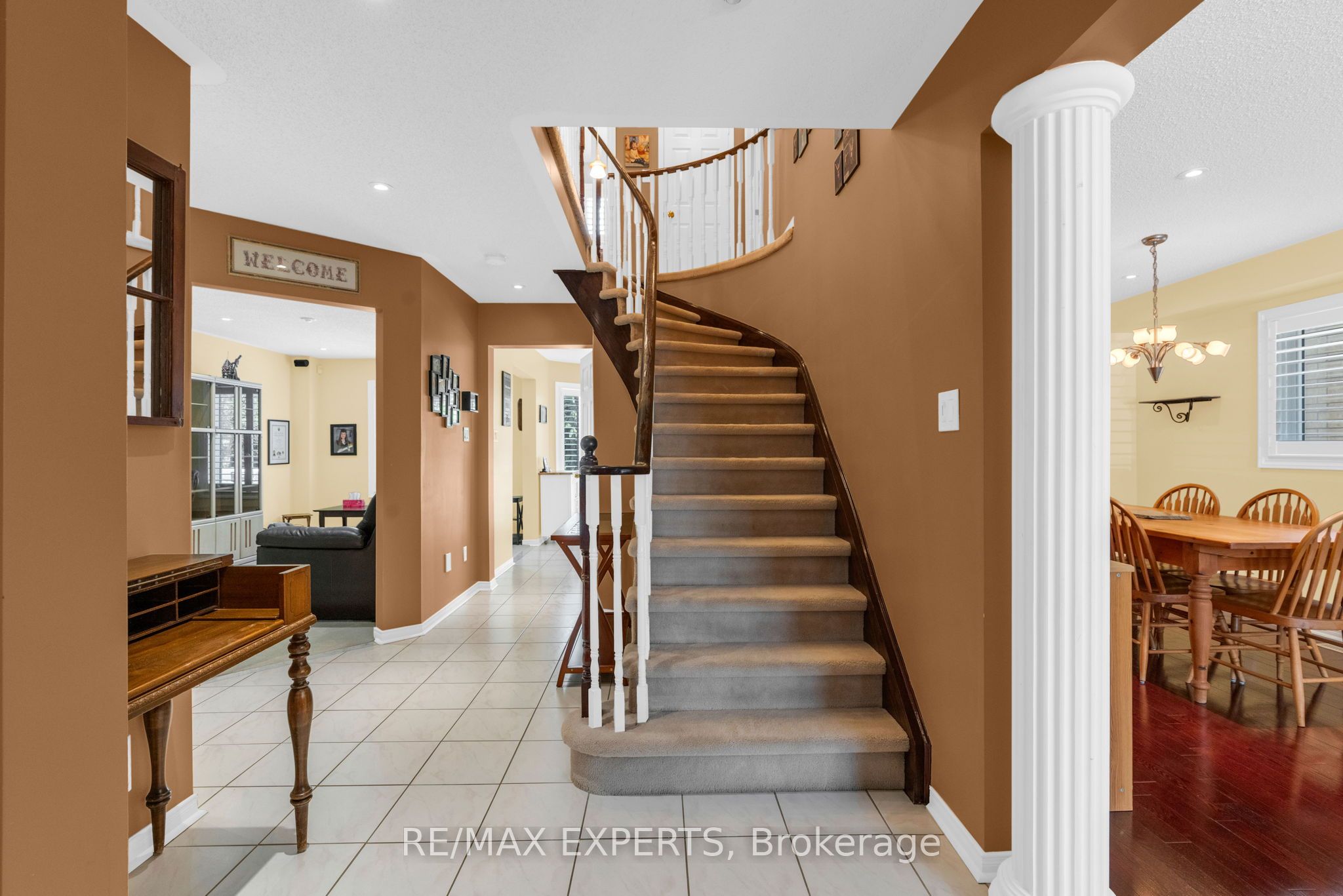 45 Sunkist Valley Road