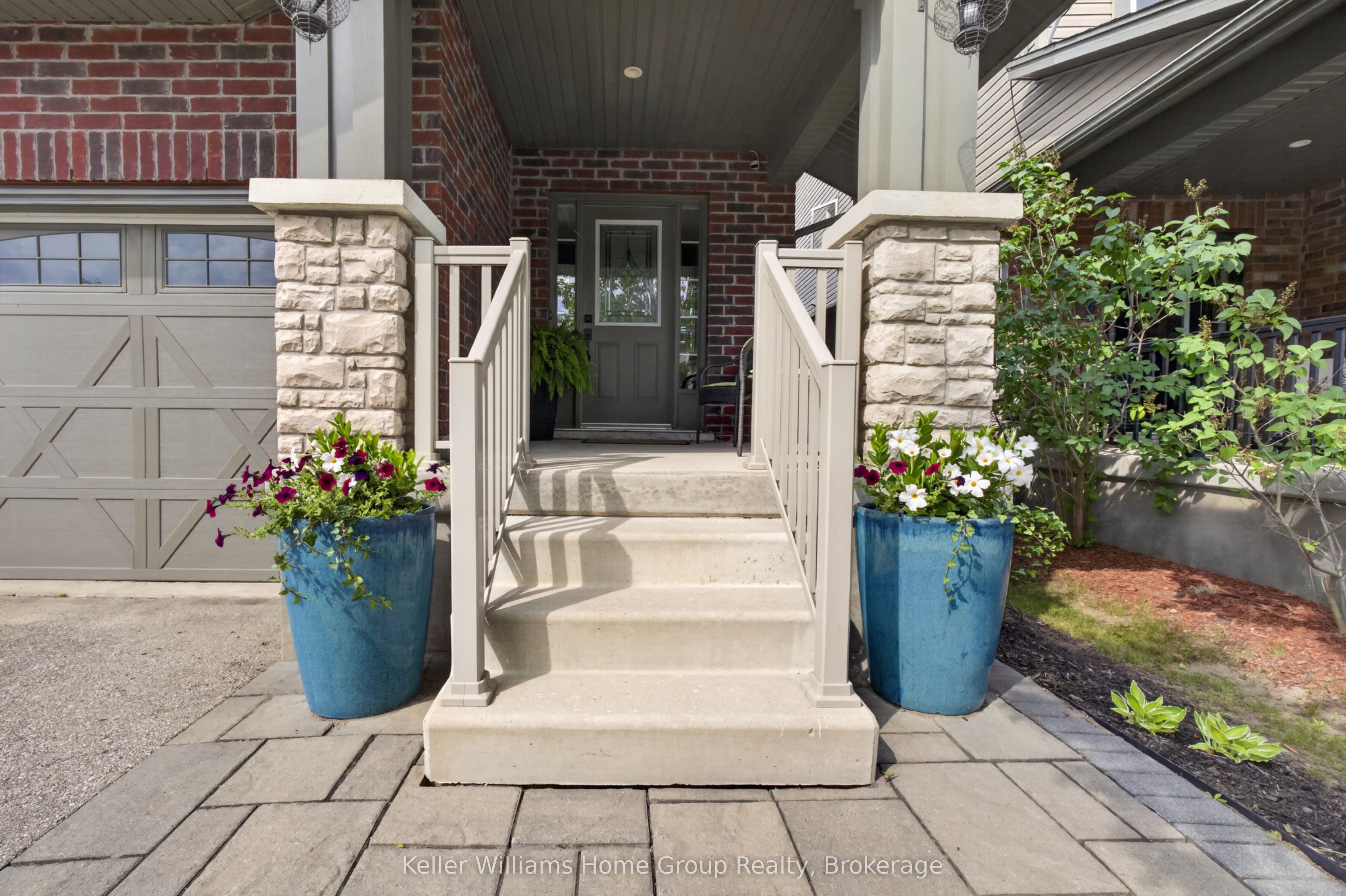 306 Colonial Drive