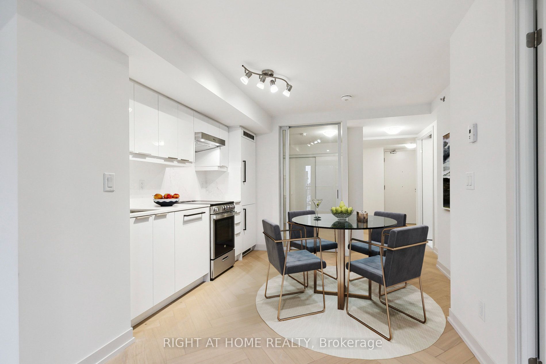 90 Glen Everest Road 114