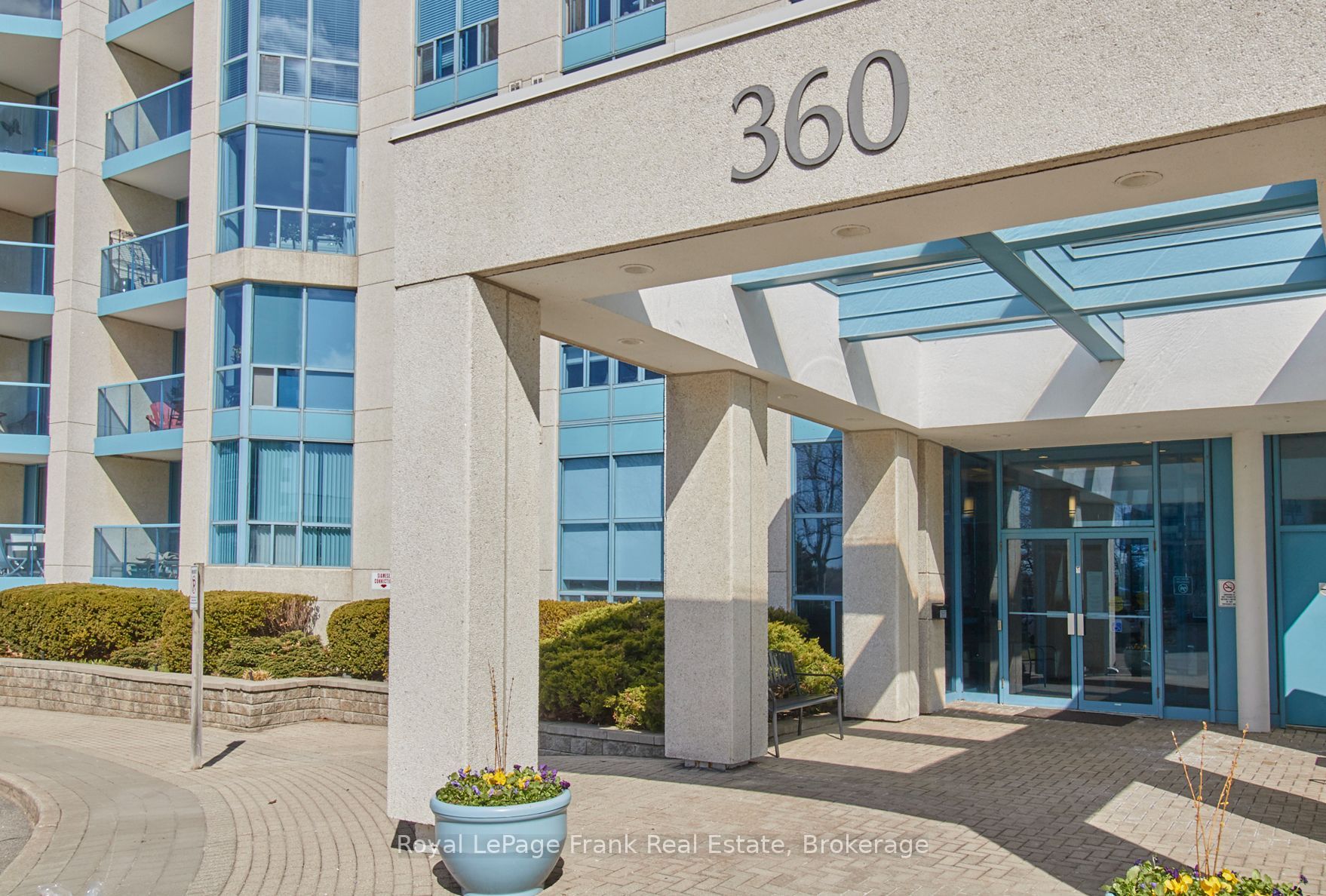 360 Watson Street W 1103