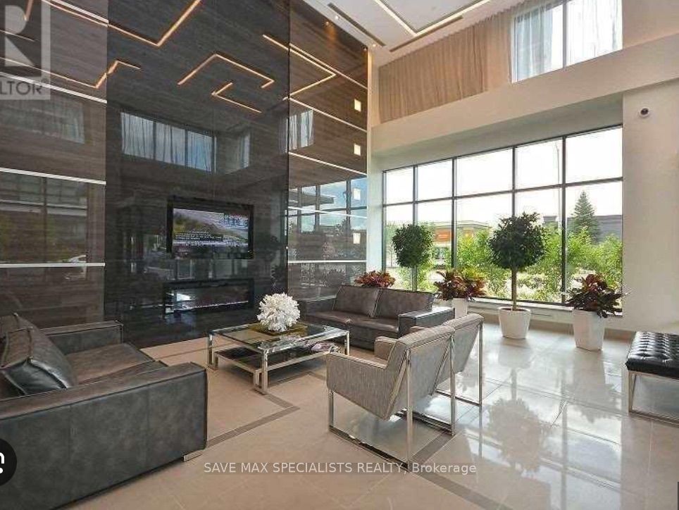 3975 Grand Park Drive 609