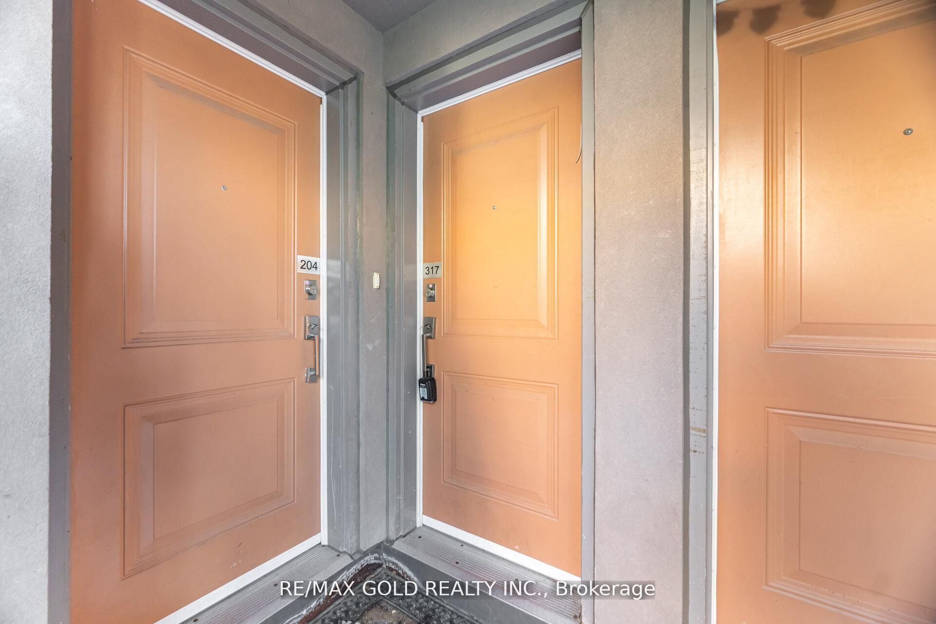 80 Orchid Place E 317