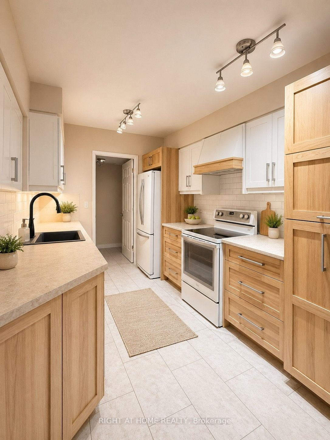 3605 Kariya Drive 2308