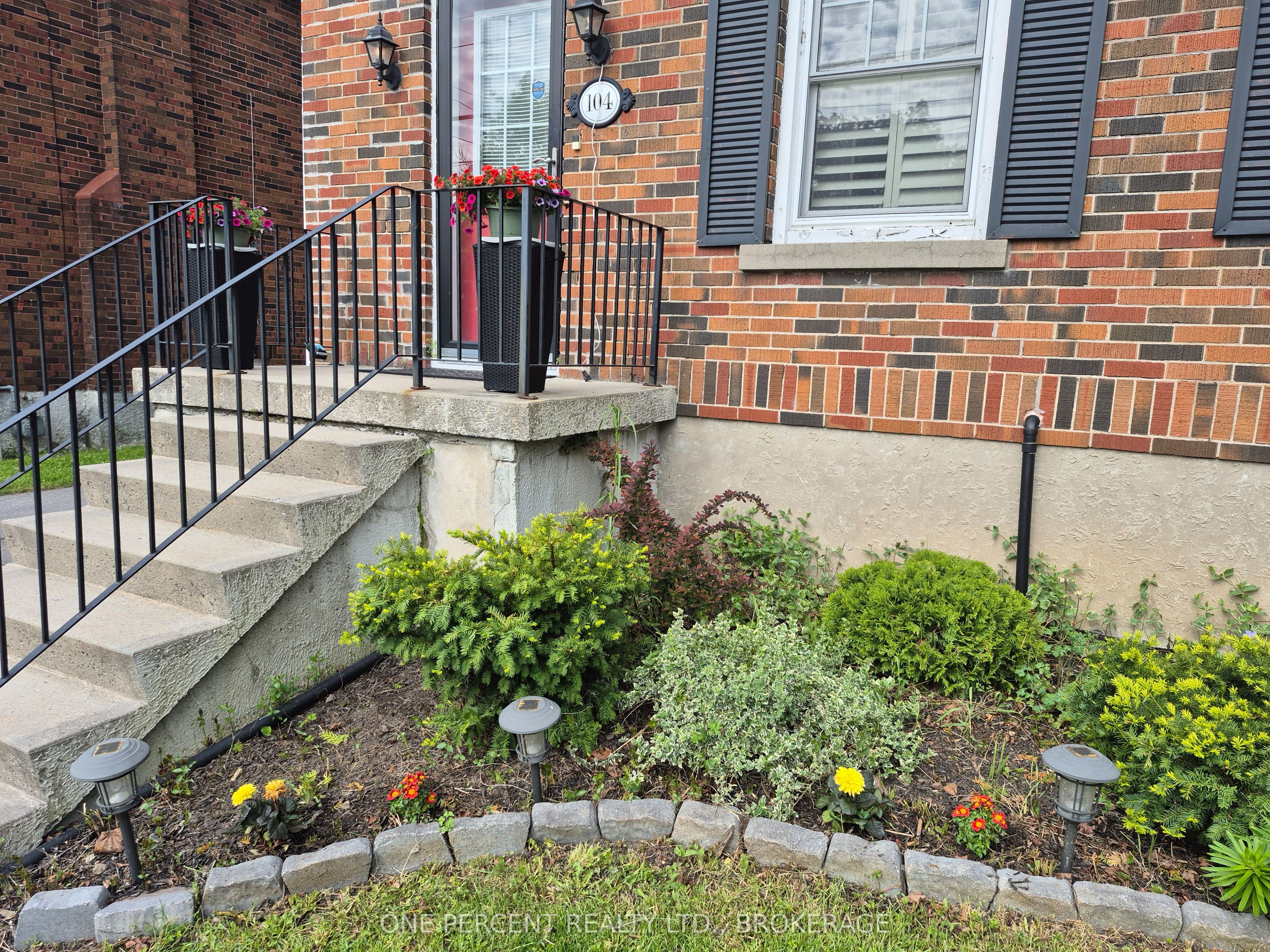 104 Ellerbeck Street