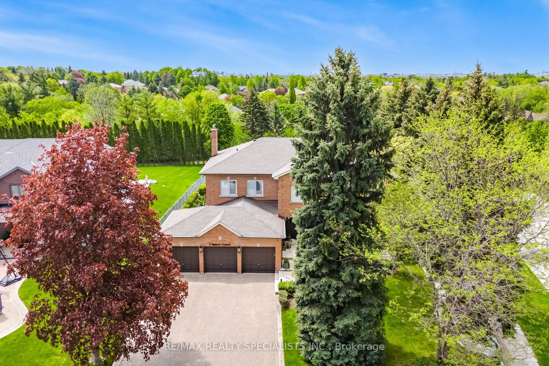 5 Rossmull Crescent
