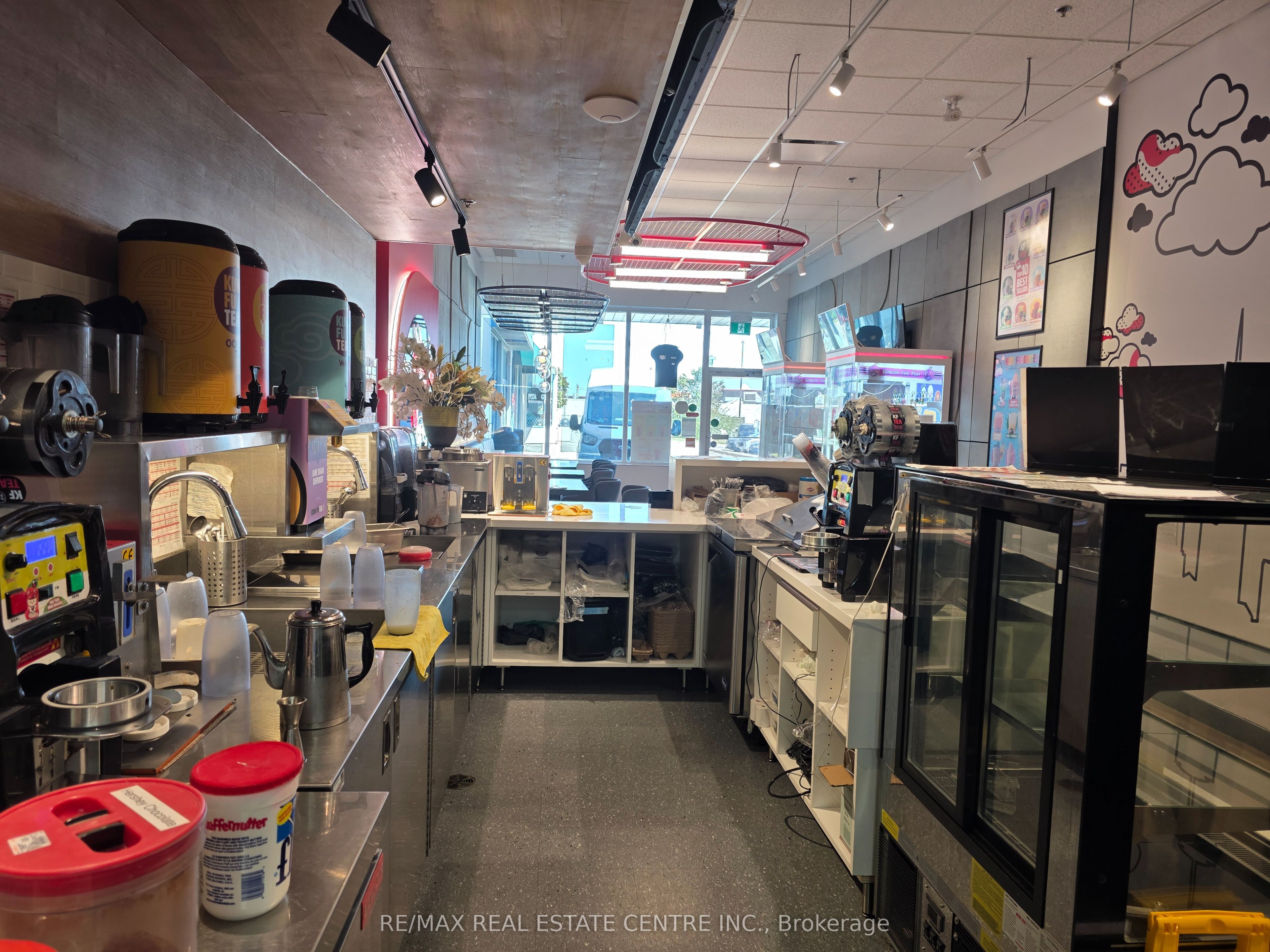 3145 Dundas Street W 10A