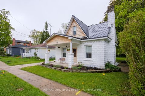 502 Gould Street South Bruce Peninsula ON N0H 2T0