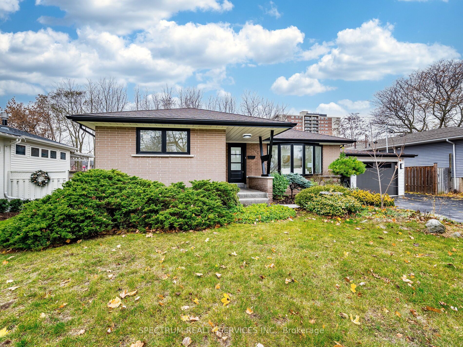 914 Francis Road