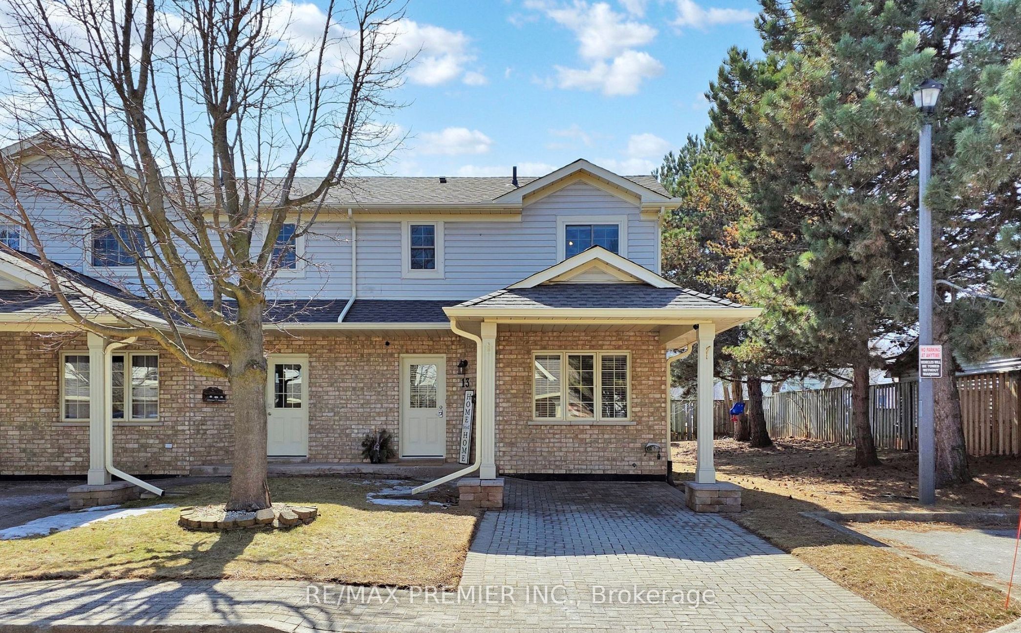 9 Wentworth Drive 13
