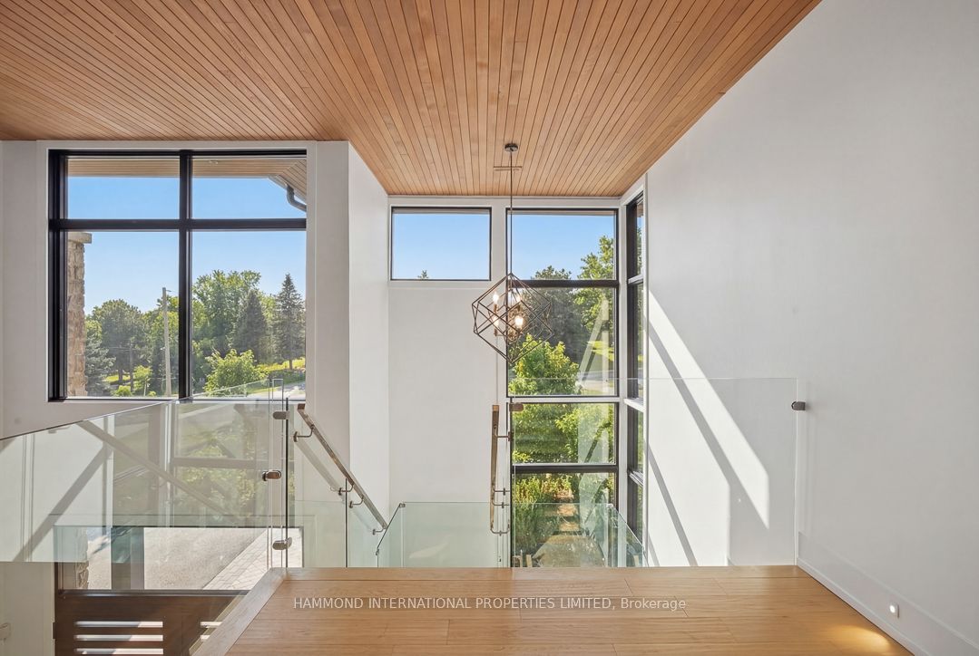 8 Cachet Parkway