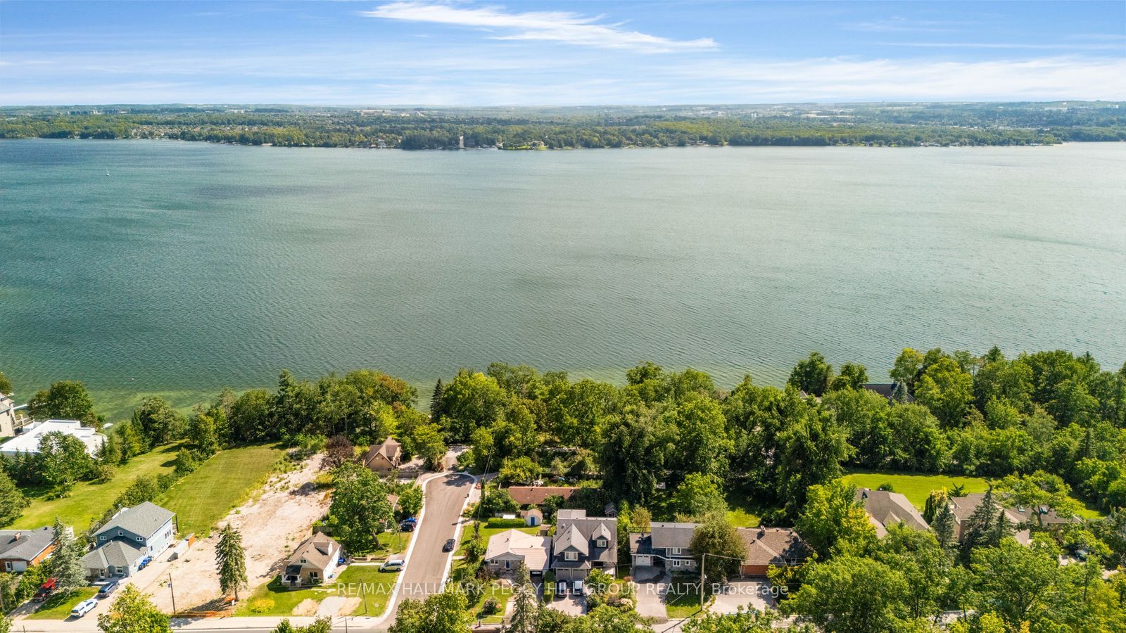 11 Crestwood Drive