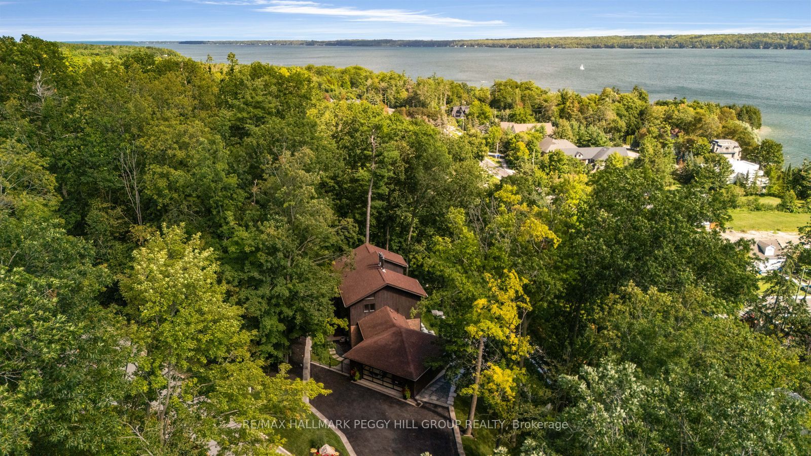 11 Crestwood Drive