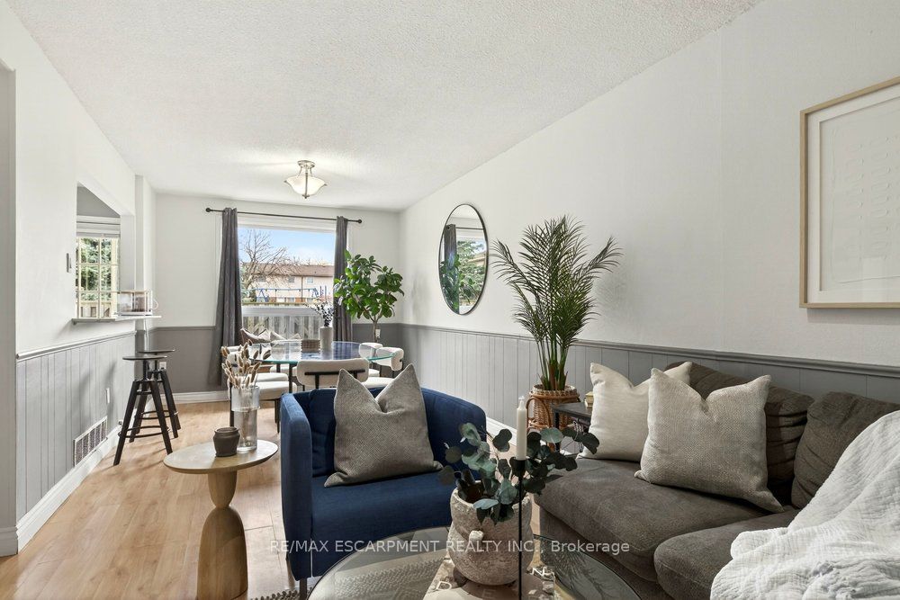 1350 Limeridge Road E 4