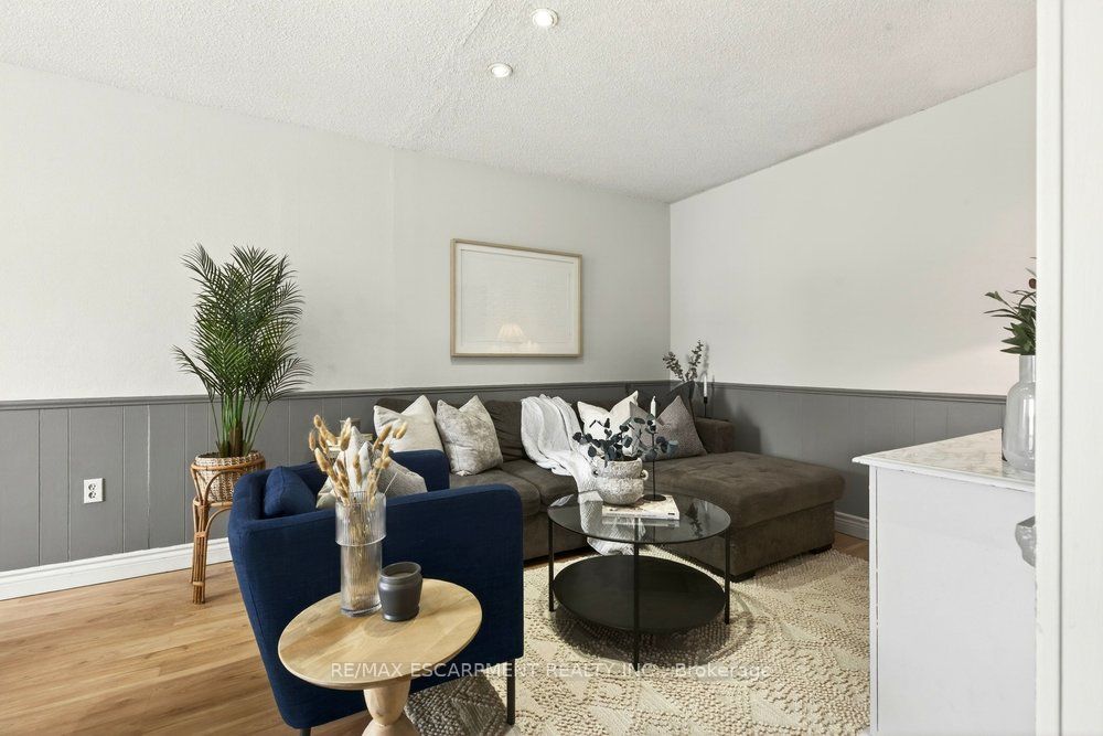 1350 Limeridge Road E 4