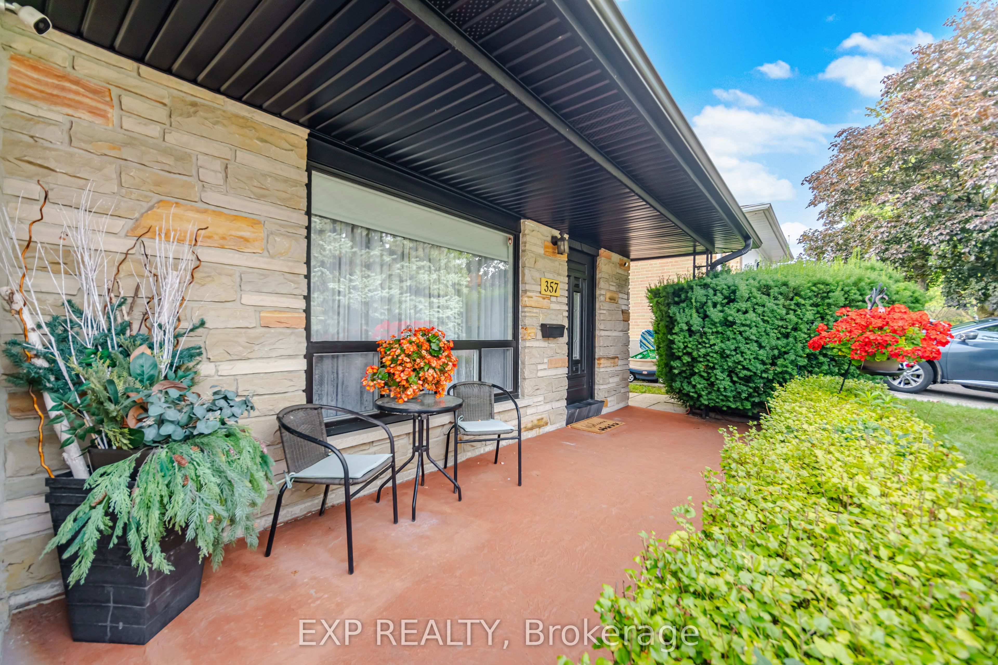 357 Karen Park Crescent