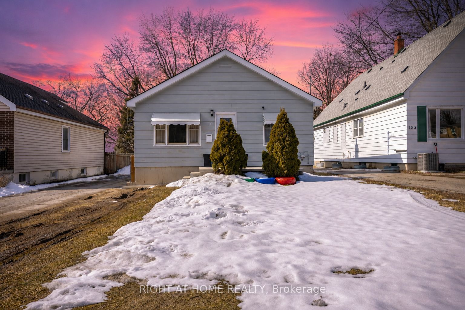 151 Hale Street